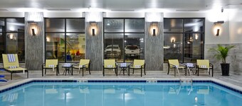 Hampton Inn & Suites Detroit/Warren