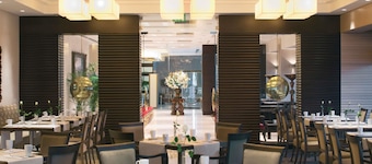Mövenpick Hotel Izmir