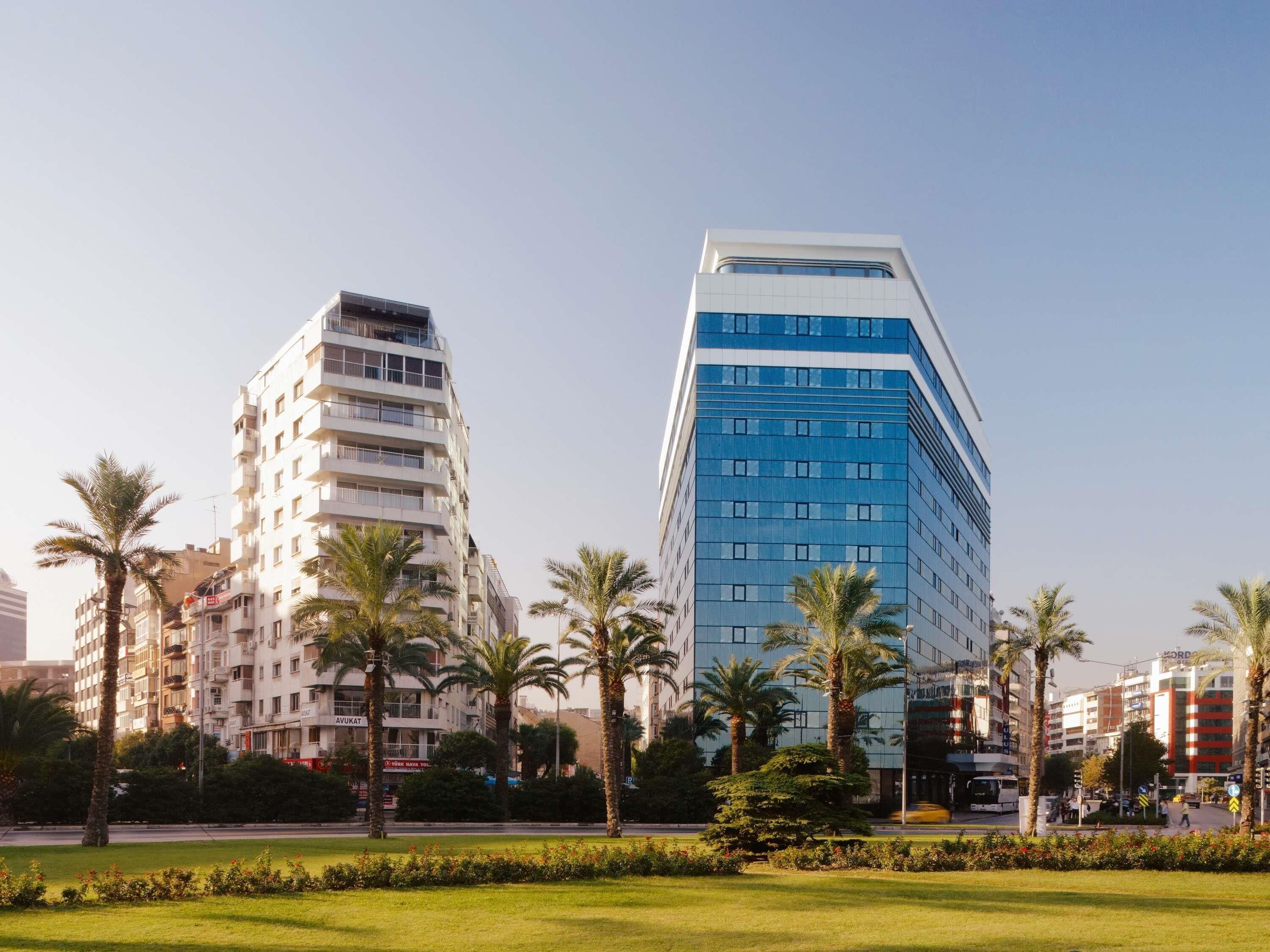 Photo - Mövenpick Hotel Izmir
