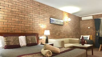 Deluxe Room, Non Smoking, Balcony (Deluxe Family Room) | Pillow-top beds, free minibar, desk, soundproofing