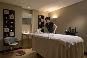 Sauna, steam room, body treatments, hot stone massages, Swedish massages