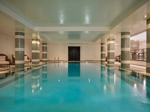 Piscine couverte