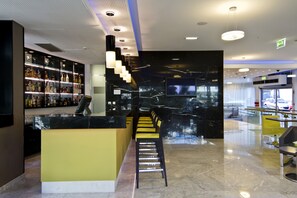 Snack bar