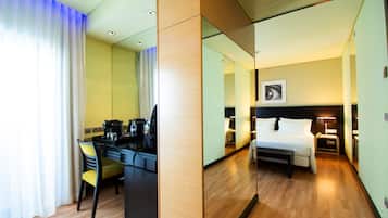 Suite | Literie hypoallergénique, minibar, coffres-forts dans les chambres