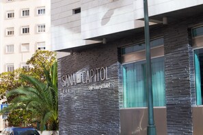 Front of property - SANA Capitol Hotel (Lisbon)