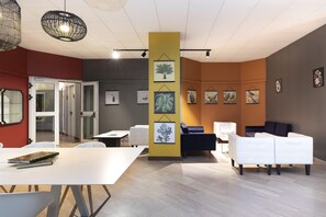 Lobby - B&B Hotel Como City Center (Como)