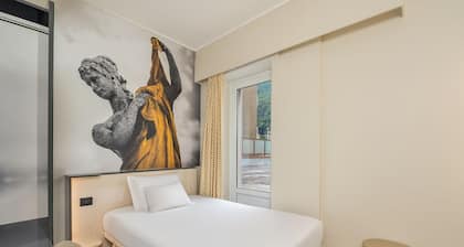 B&B Hotel Como City Center