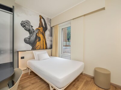 B&B Hotel Como City Center