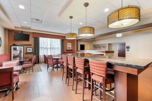Free daily continental breakfast - Best Western Plus St. Paul North/Shoreview (Shoreview)