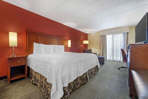 Premium bedding, pillowtop beds, in-room safe, desk - Best Western Plus St. Paul North/Shoreview (Shoreview)