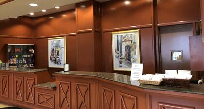 Red Lion Hotel Hartford