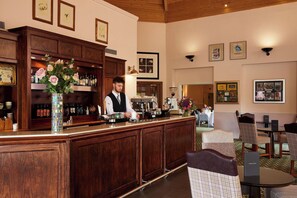 Bar (a l'allotjament)