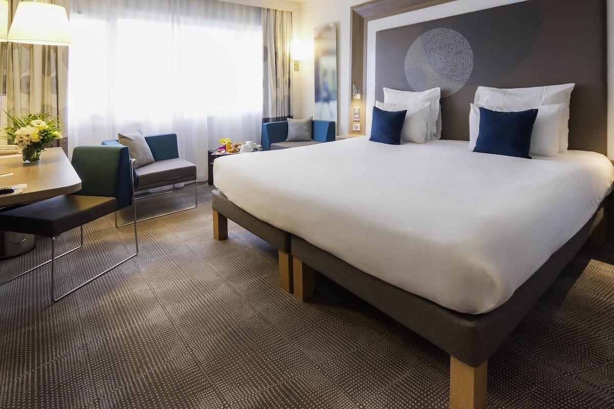 Superior Room, 1 King Bed | Hypo-allergenic bedding, minibar, in-room safe, individually decorated