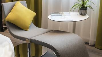 Executive kamer, 1 kingsize bed | Hypoallergeen beddengoed, een minibar, een kluis op de kamer