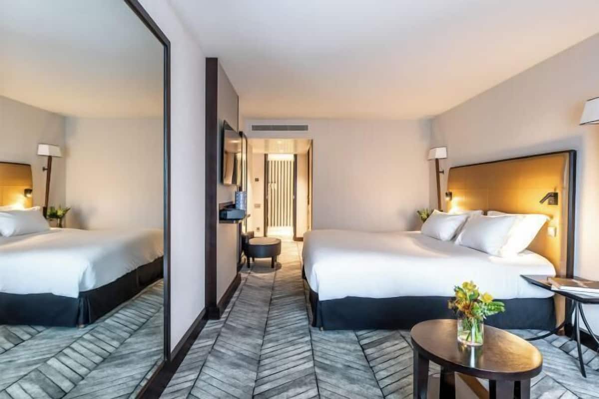1 kamar tidur, seprai premium, minibar, dan brankas