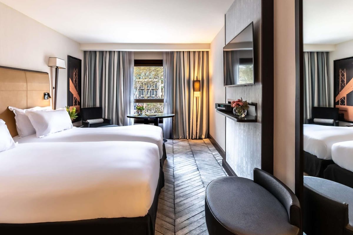 Superior Twin Room, 2 Twin Beds | Premium bedding, minibar, in-room safe, desk