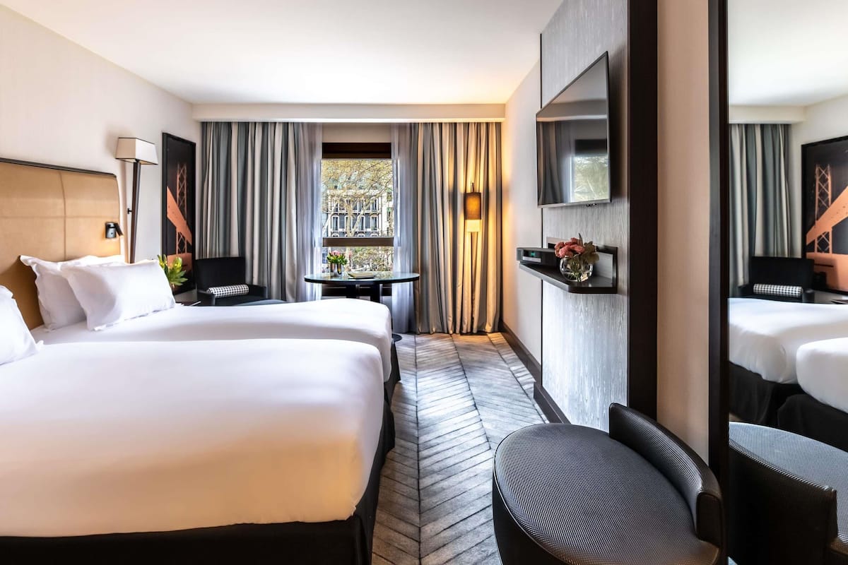 Superior Twin Room, 2 Single Beds | 1 bedroom, premium bedding, minibar, in-room safe