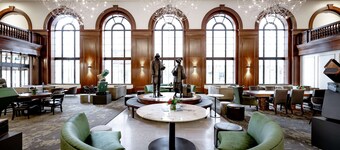 Hotel Fort Des Moines, Curio Collection by Hilton