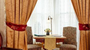 In-room safe, individually decorated, desk, blackout curtains
