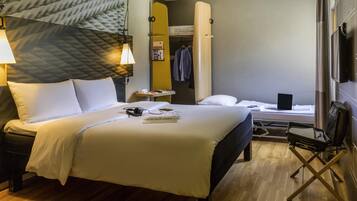 In-room safe, desk, blackout drapes, soundproofing
