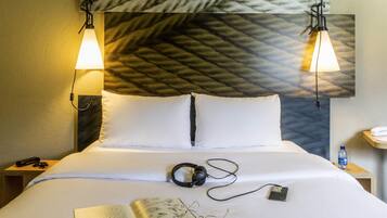 Coffres-forts dans les chambres, bureau, rideaux occultants