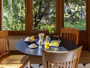 Lunch and dinner served - ibis Sion Hotel (Sion)