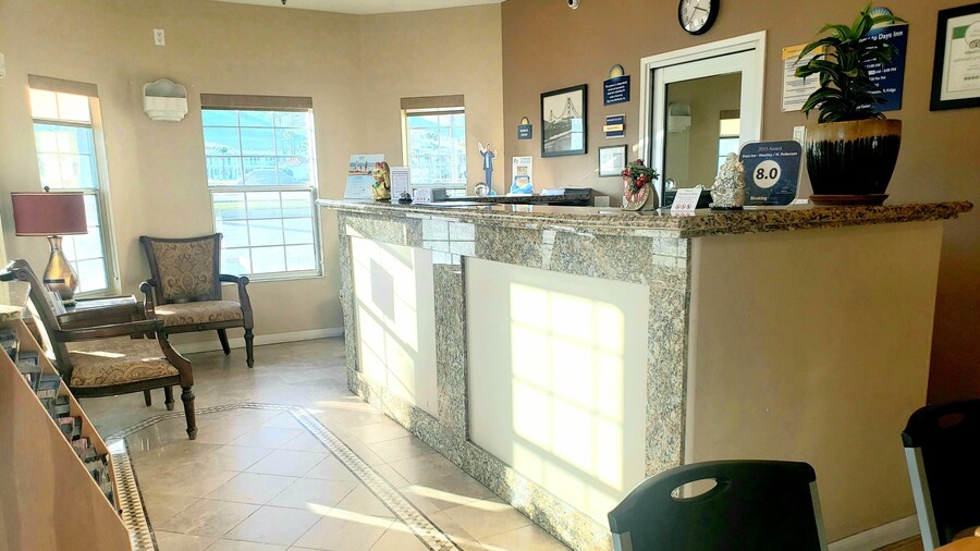 Days Inn by Wyndham Westley