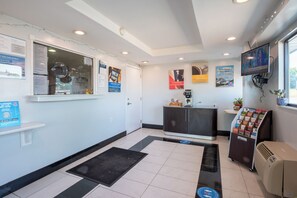 Coffee service - Motel 6 Richmond, VA - Midlothian Turnpike (Richmond)