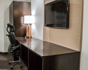 Desk, iron/ironing board, free WiFi, bed sheets