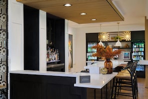 Bar (en el alojamiento)
