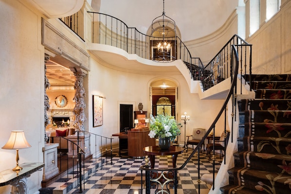 Se sirven desayunos, comidas y cenas