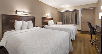 Red Roof Inn PLUS+ Nashville Airport