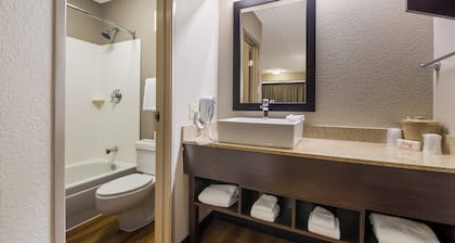 Red Roof Inn PLUS+ Nashville Airport