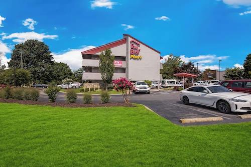 Red Roof Inn PLUS+ Nashville Airport