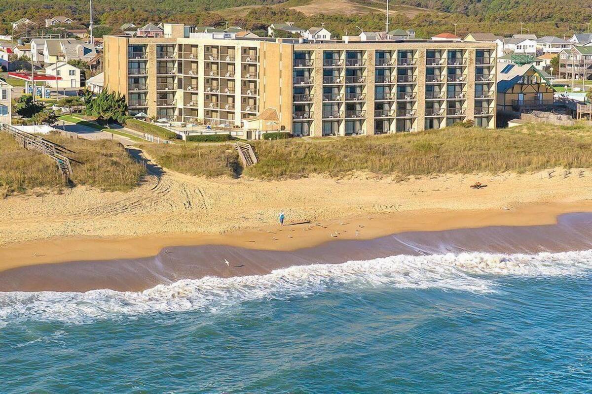 Individually decorated, individually furnished, free WiFi, bed sheets