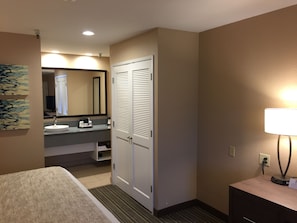 Desk, iron/ironing board, free WiFi, bed sheets
