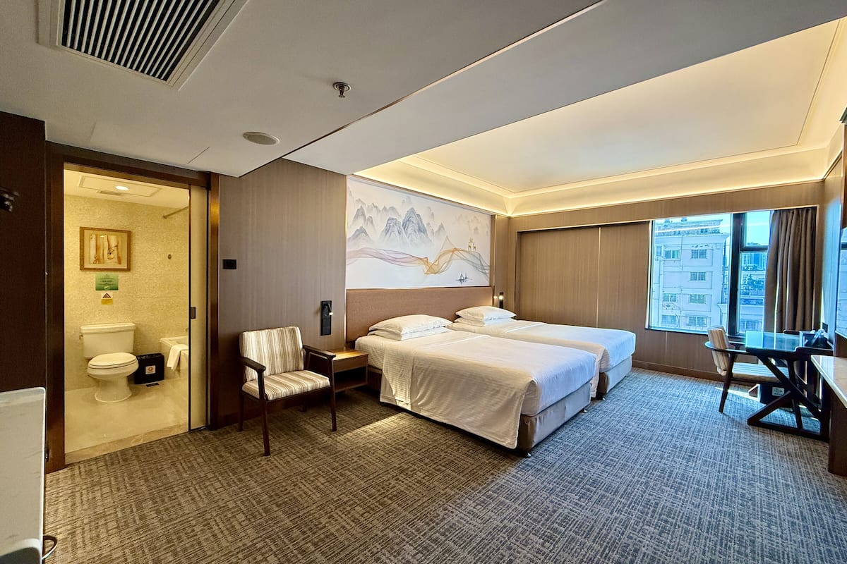 Chambre Supérieure avec lits jumeaux