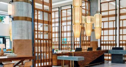 Westdrift Manhattan Beach, Autograph Collection by Marriott