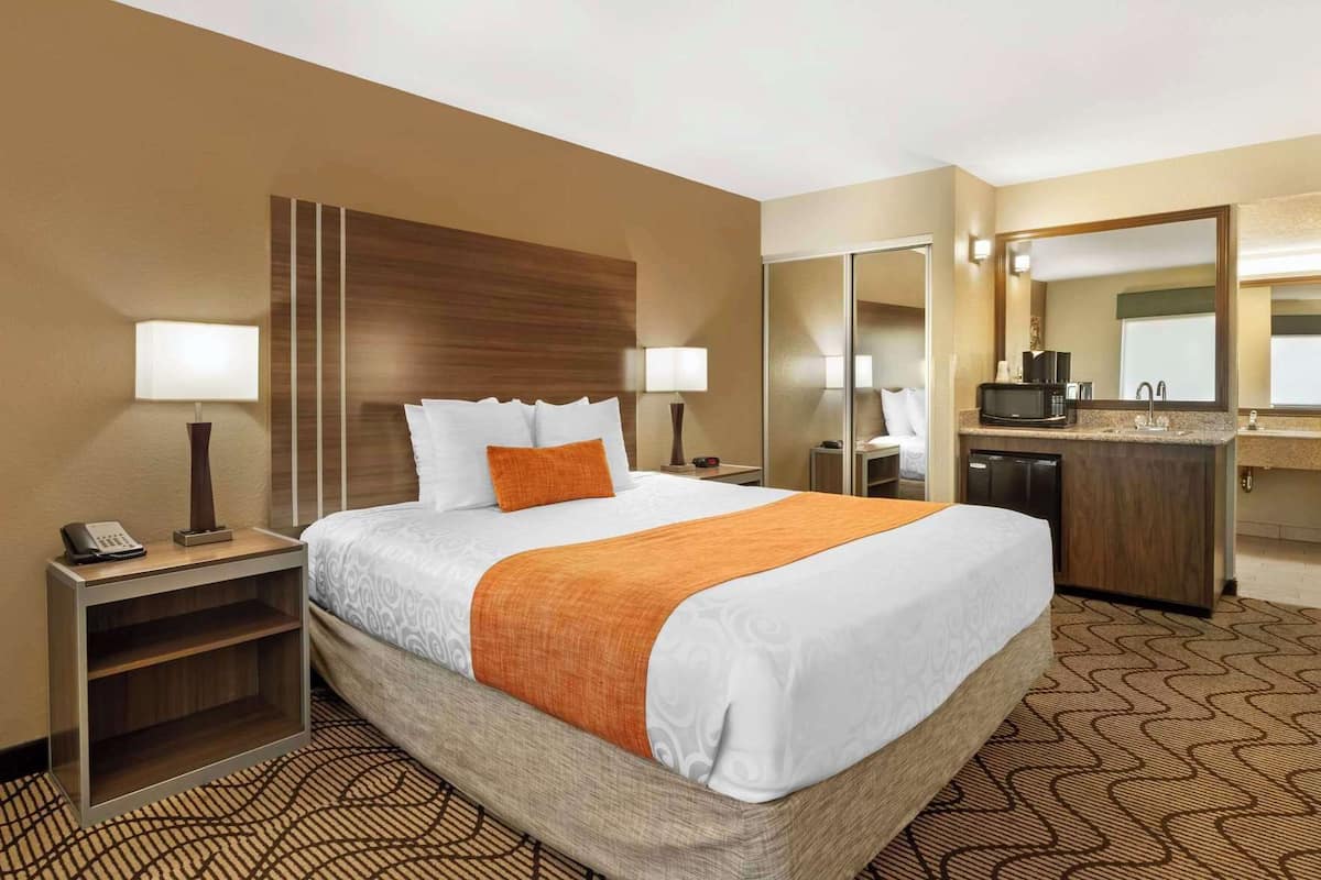 In-room safe, desk, blackout drapes, iron/ironing board