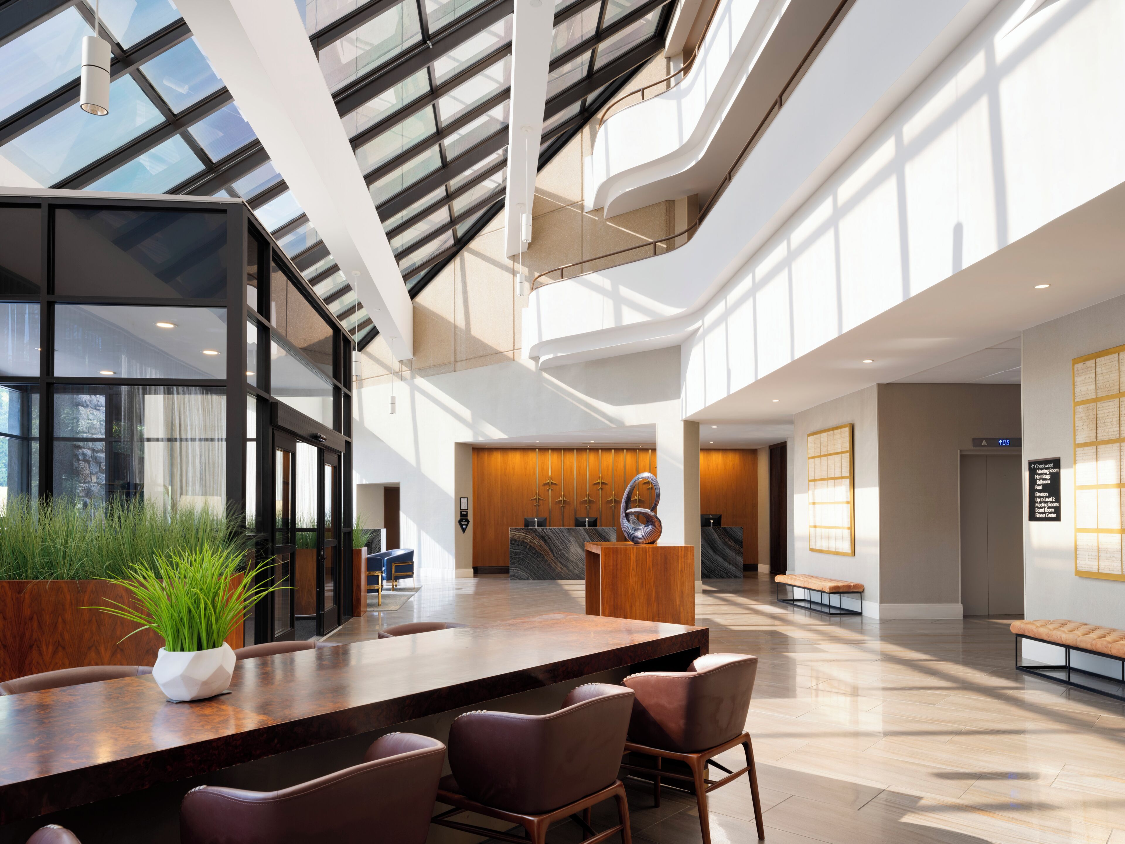 Photo - Nashville Airport Marriott 