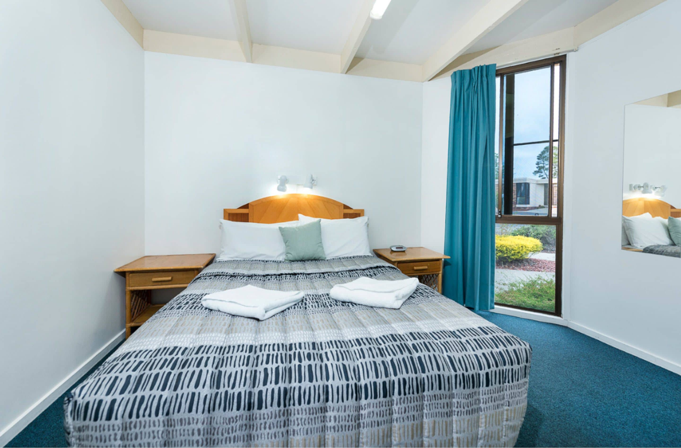 Family Villa - Sleeps 6 | Iron/ironing board, free WiFi, bed sheets, alarm clocks