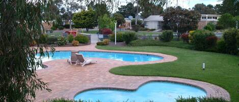 Bunk Villa - Sleeps 6