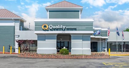 Quality Inn & Suites Kansas City - Independence I-70 East
