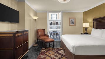 Superior Room, 1 King Bed | In-room safe, iron/ironing board, free WiFi, bed sheets