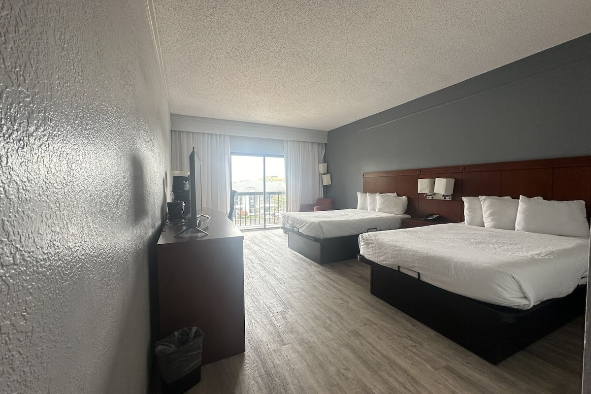 desk, blackout curtains, iron/ironing board, free wifi