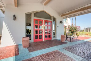 Entrada de la propiedad