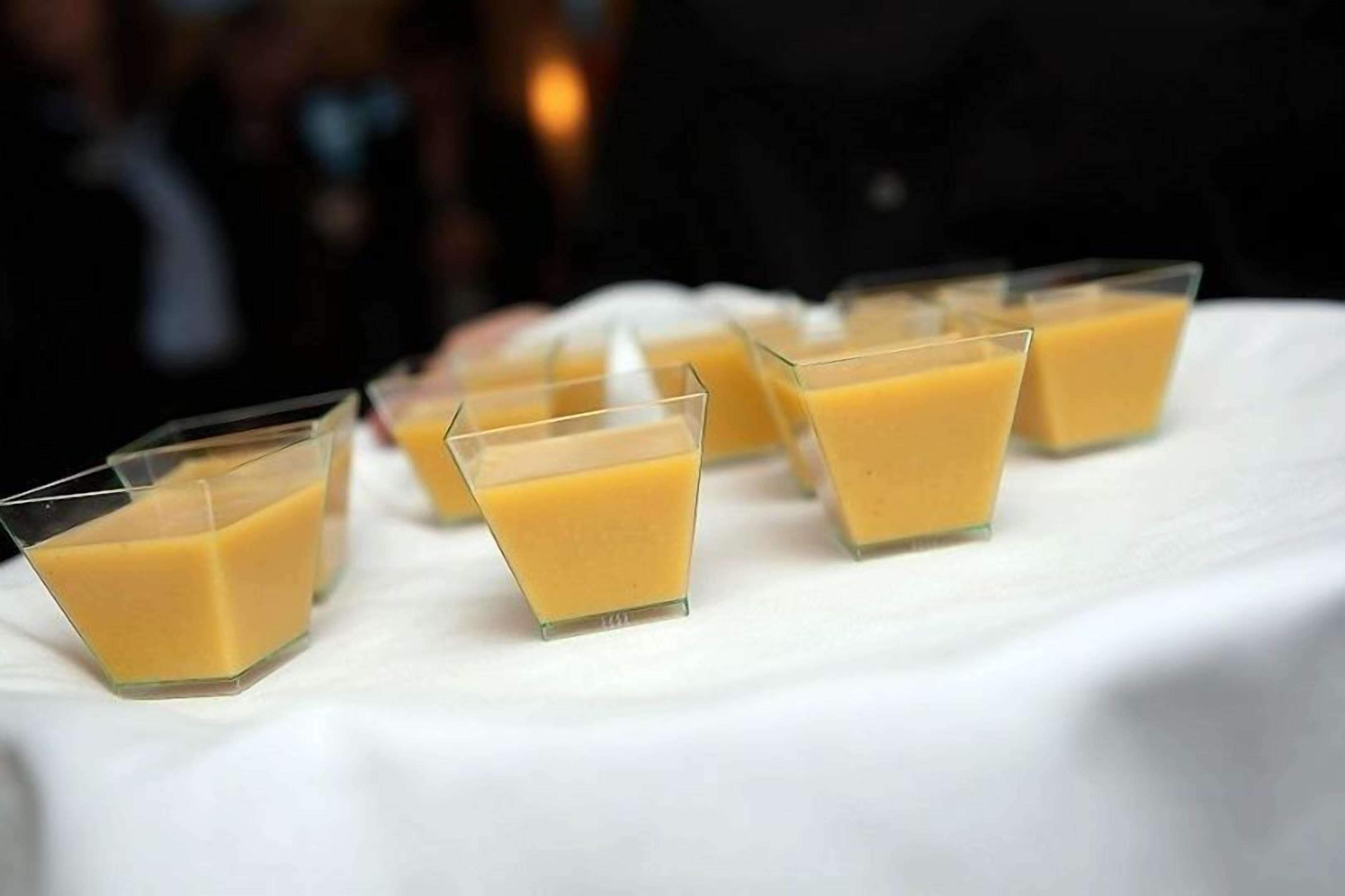 daily buffet breakfast (usd 17 per person)