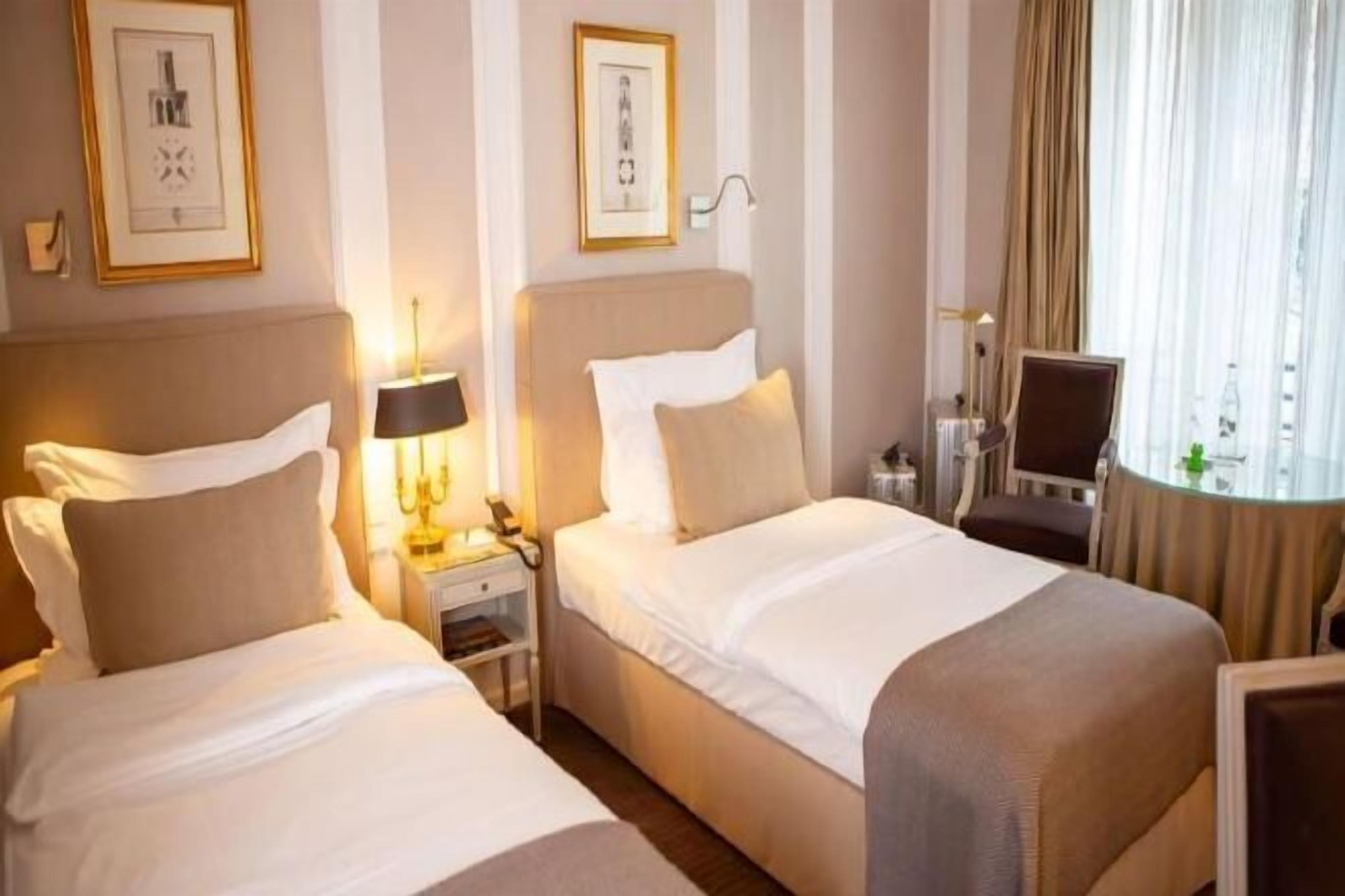 Premium bedding, down comforters, free minibar, in-room safe