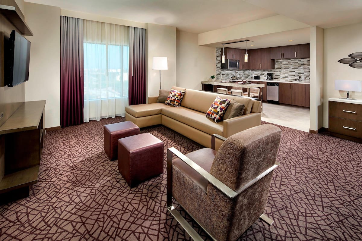 Executive Suite, 2 Bedrooms | In-room safe, blackout drapes, iron/ironing board