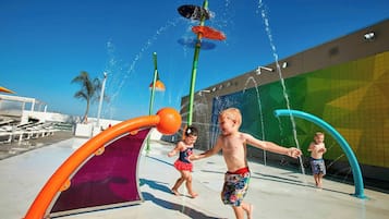Outdoor pool, open 7:00 AM to 10:00 PM, pool cabanas (surcharge)